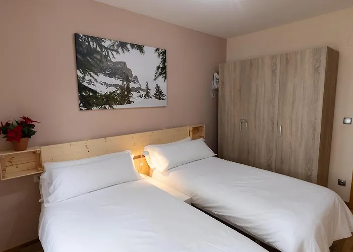 Ibon - Sencillo Y Con Wifi By Pirineos360 * Formigal